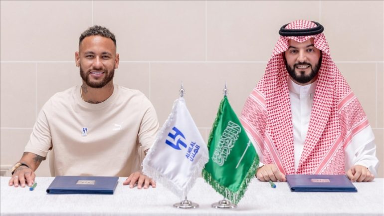 كم راتب نيمار مع الهلال السعودي بالريال السعودي؟