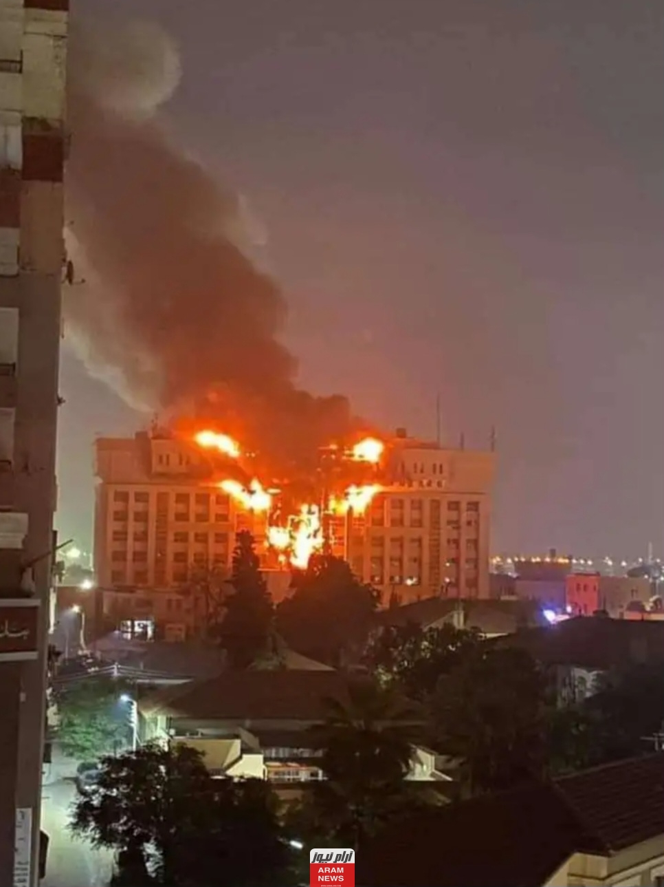 "شاهد بالفيديو" حريق مديرية امن الاسماعيلية في مصر تفاصيل القصة